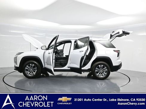 New 2026 Chevrolet Equinox LT AWD/4WD image 34