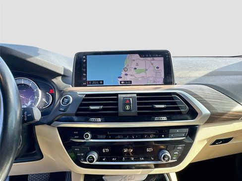 Used 2019 BMW X3 sDrive30i w/ Driving Assistance Package image 8