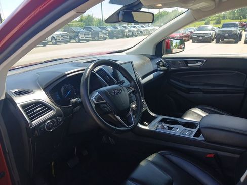 Used 2022 Ford Edge Titanium AWD/4WD image 31