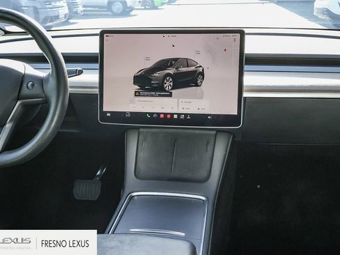 Used 2023 Tesla Model Y Long Range AWD/4WD image 14