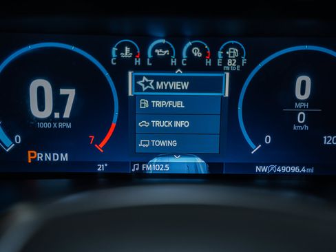 Used 2021 Ford F150 Lariat w/ Equipment Group 502A High AWD/4WD image 46