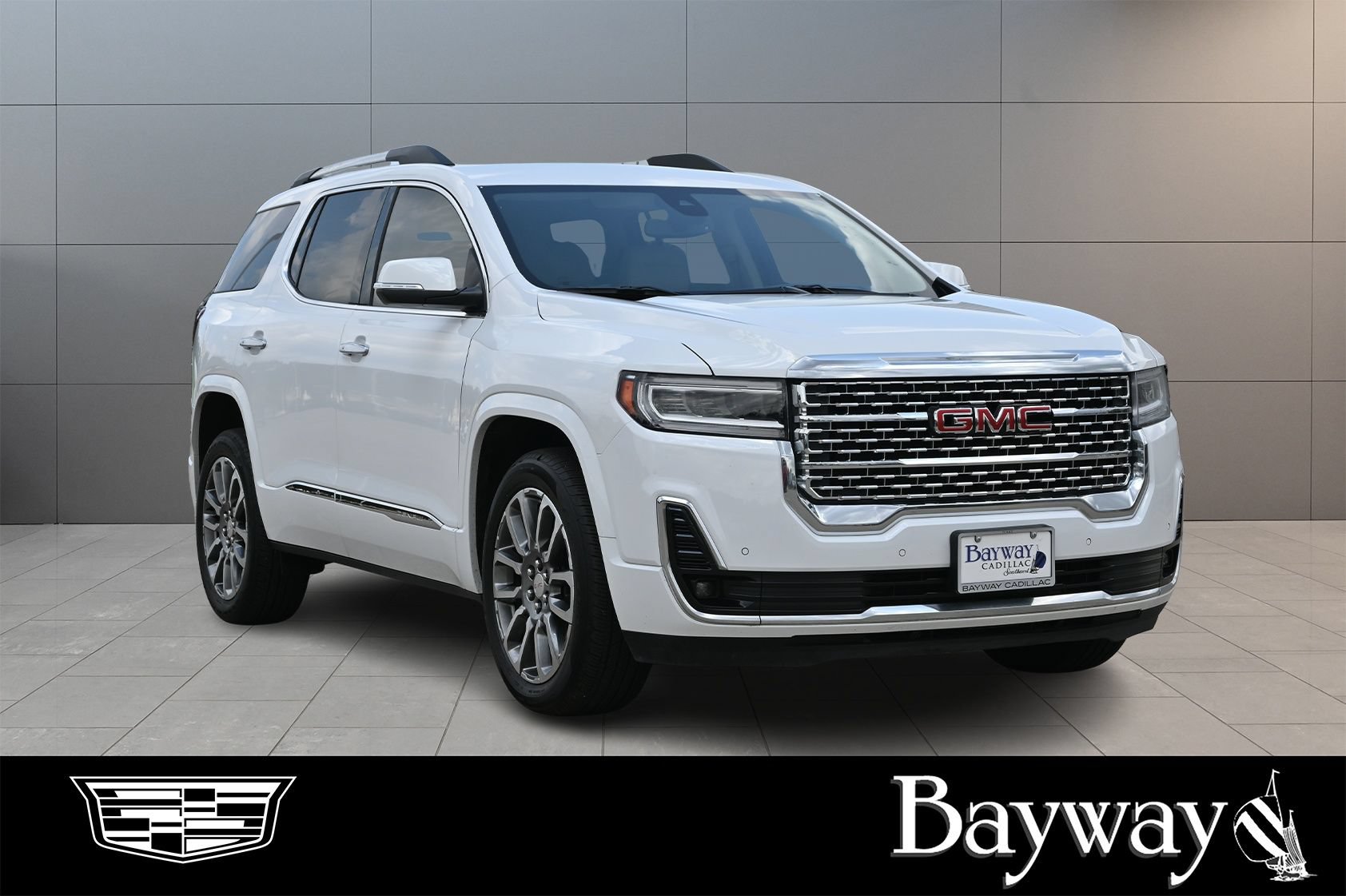 Used 2023 GMC Acadia Denali AWD/4WD image 4