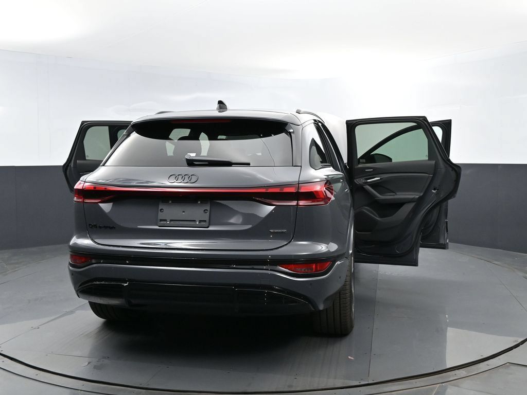 New 2027 Audi Q6 e-tron Premium AWD/4WD image 27