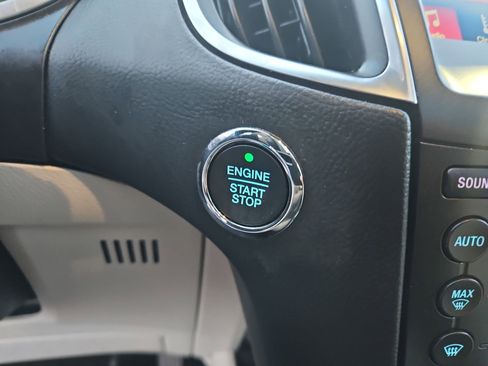 Used 2019 Ford Edge Titanium w/ Cold Weather Package image 22