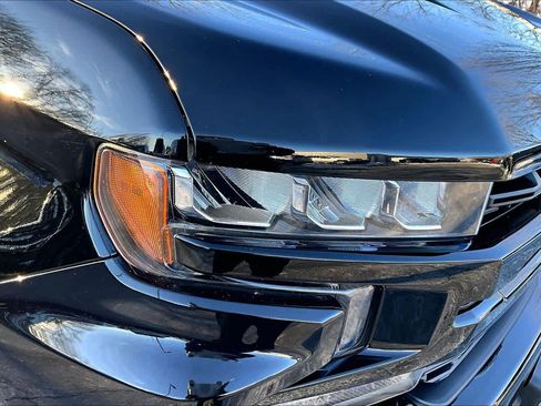 Used 2019 Chevrolet Silverado 1500 RST w/ All-Star Edition image 24