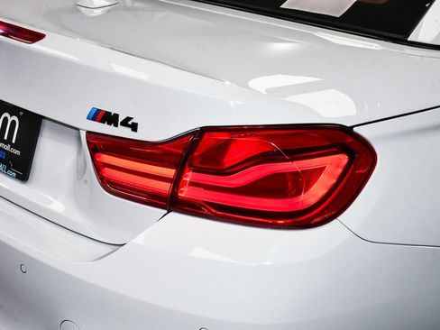 Used 2019 BMW M4 Convertible w/ Competition Package RWD image 99