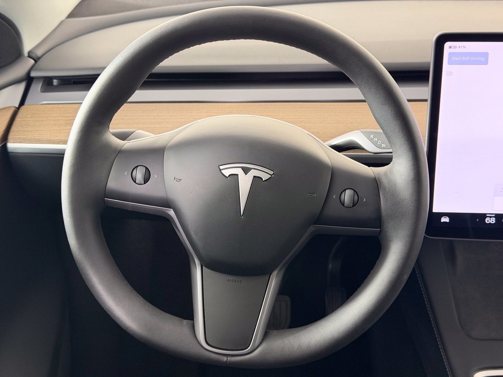 Used 2024 Tesla Model Y Long Range RWD image 18