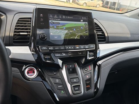 Used 2023 Honda Odyssey Touring image 22