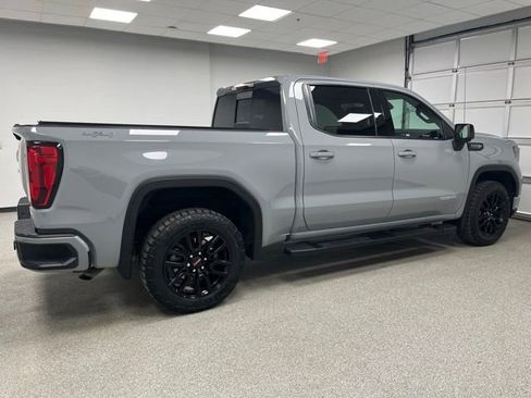 Used 2024 GMC Sierra 1500 Elevation w/ Elevation Premium Package AWD/4WD image 11
