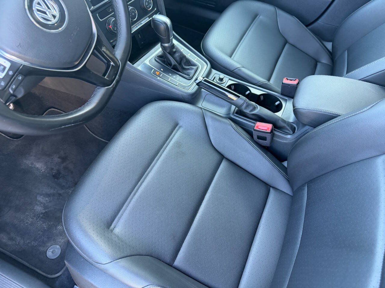 Used 2019 Volkswagen Golf Alltrack S AWD/4WD image 17