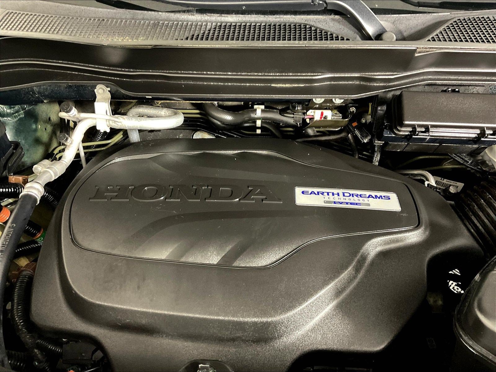 Used 2020 Honda Pilot Touring image 32
