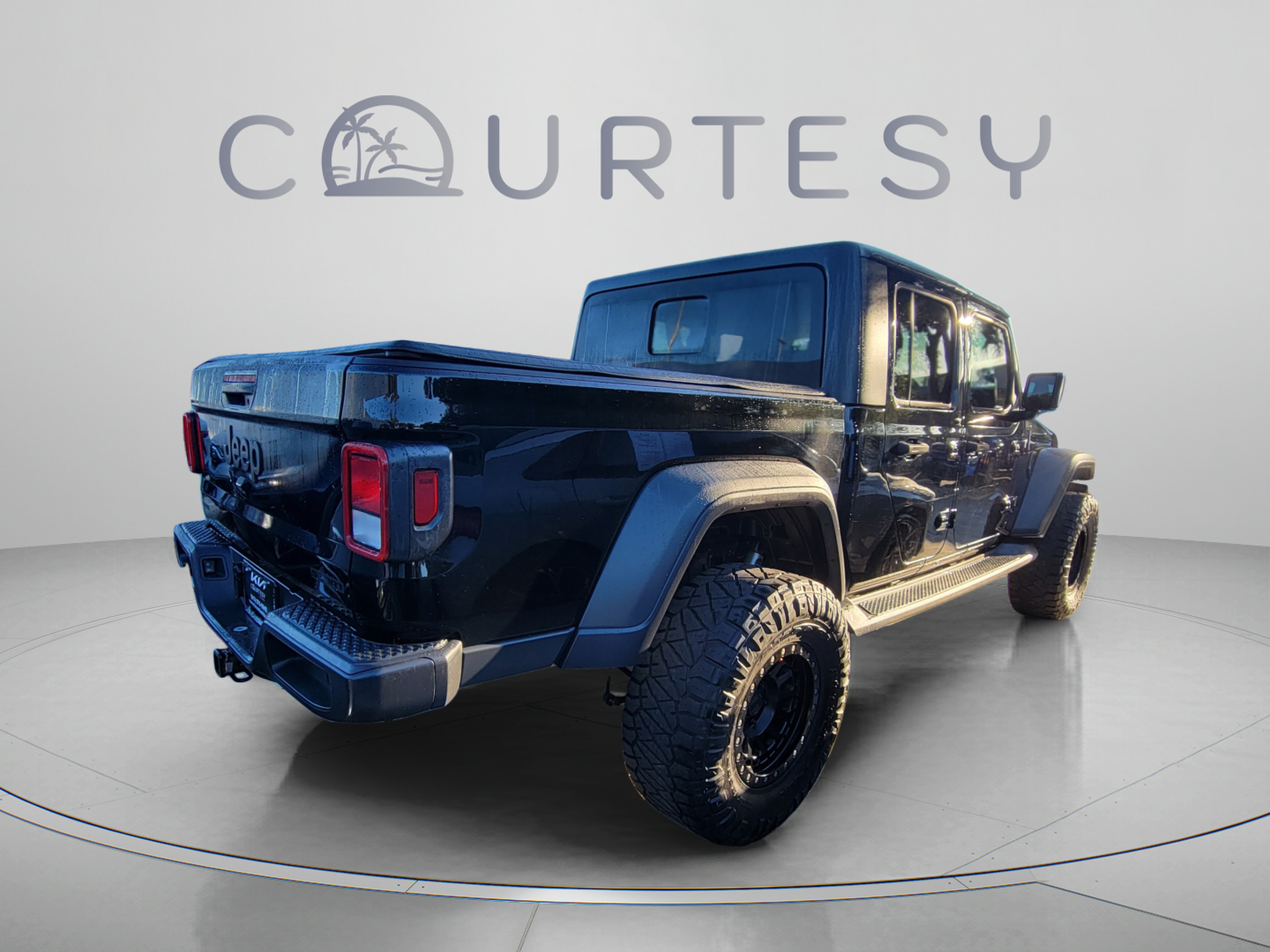 Used 2020 Jeep Gladiator Sport w/ Quick Order Package 24S AWD/4WD image 3