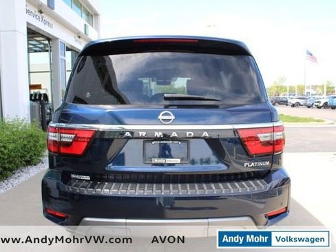 Used 2022 Nissan Armada Platinum w/ Captain's Chairs Package image 10