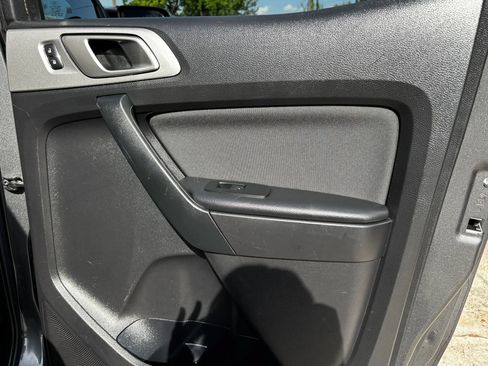 Used 2019 Ford Ranger XLT w/ Equipment Group 302A Luxury RWD image 21