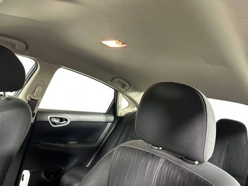 Used 2017 Nissan Sentra SV image 12