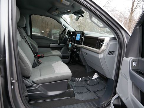 Used 2024 Ford F250 XLT w/ 360-Degree Camera Package image 7