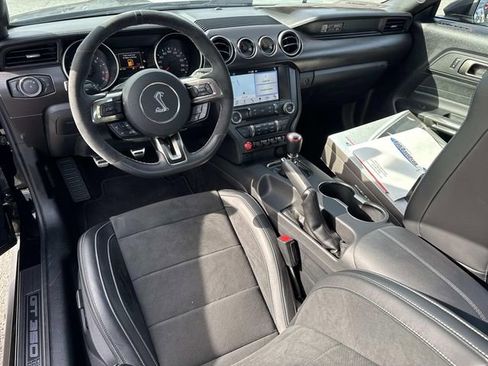 Used 2016 Ford Mustang Shelby GT350 w/ Technology Package image 25