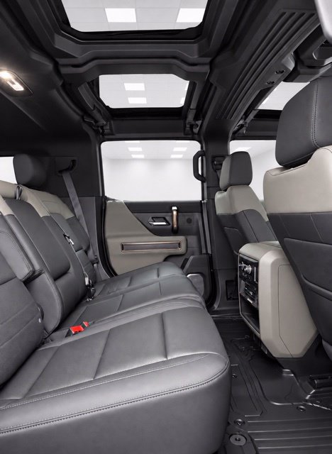 Used 2025 GMC Hummer EV 2X AWD/4WD image 21