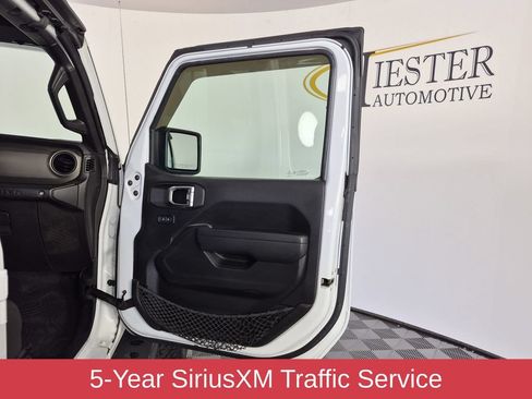 Used 2022 Jeep Wrangler Unlimited Sport w/ Xtreme Recon 35" Tire Package AWD/4WD image 36