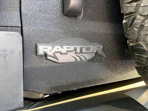 Used 2022 Ford Bronco Raptor w/ Interior Carbon Fiber Pack 6 AWD/4WD image 42