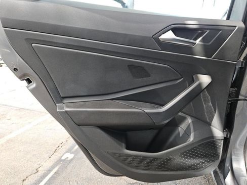 Used 2025 Volkswagen Jetta S FWD image 18