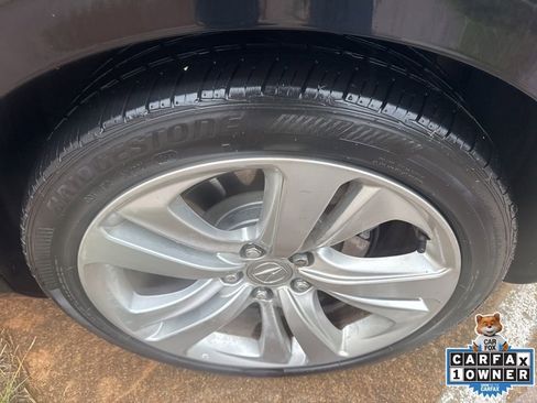 Used 2023 Acura TLX w/ Technology Package image 29