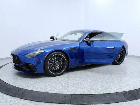 Used 2025 Mercedes-Benz AMG GT 43 image 9