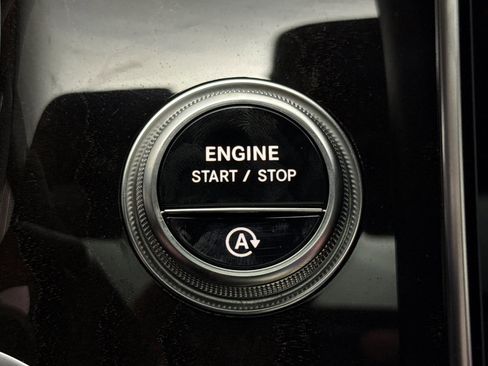 Used 2026 Mercedes-Benz GLC 300 4MATIC image 27