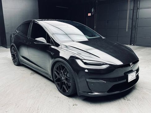 Used 2022 Tesla Model X Plaid AWD/4WD image 8