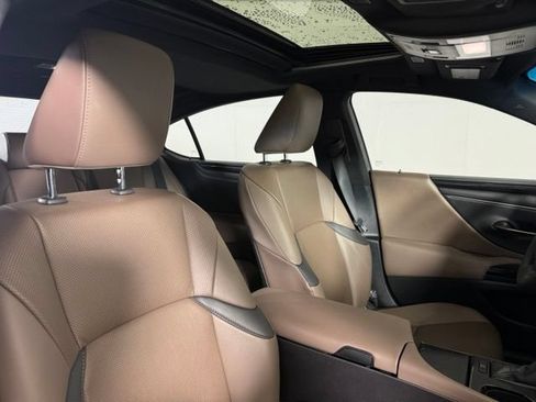 Used 2023 Lexus ES 350 FWD image 17