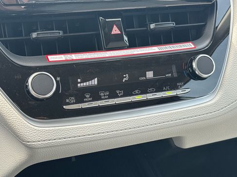 New 2026 Toyota Corolla Cross L image 27