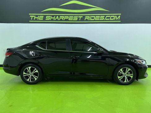 Used 2021 Nissan Sentra SV FWD image 11
