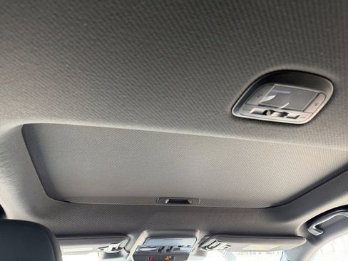 New 2026 Subaru Outback Touring AWD/4WD image 17