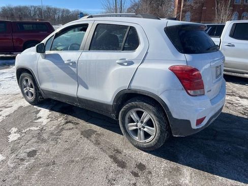 Used 2020 Chevrolet Trax LT image 3