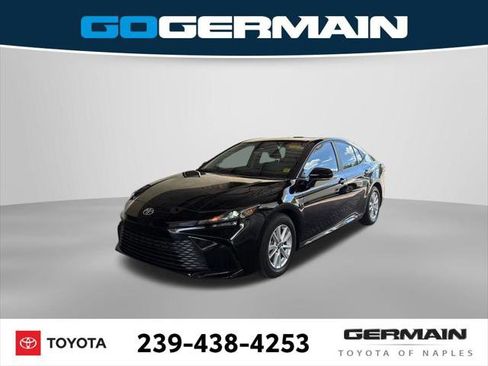 Certified 2025 Toyota Camry LE w/ Convenience Package FWD image 1