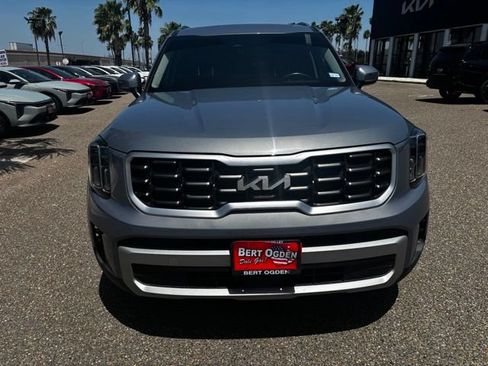Used 2023 Kia Telluride S w/ S Sunroof Package AWD/4WD image 2