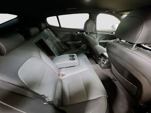 Certified 2022 Kia Stinger GT-Line image 26