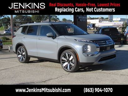 New 2025 Mitsubishi Outlander SE