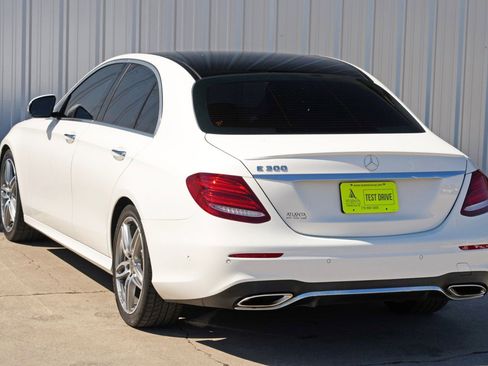 Used 2019 Mercedes-Benz E 300 w/ Premium 1 Package image 44