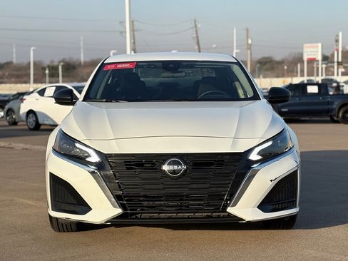 Certified 2024 Nissan Altima 2.5 S image 2