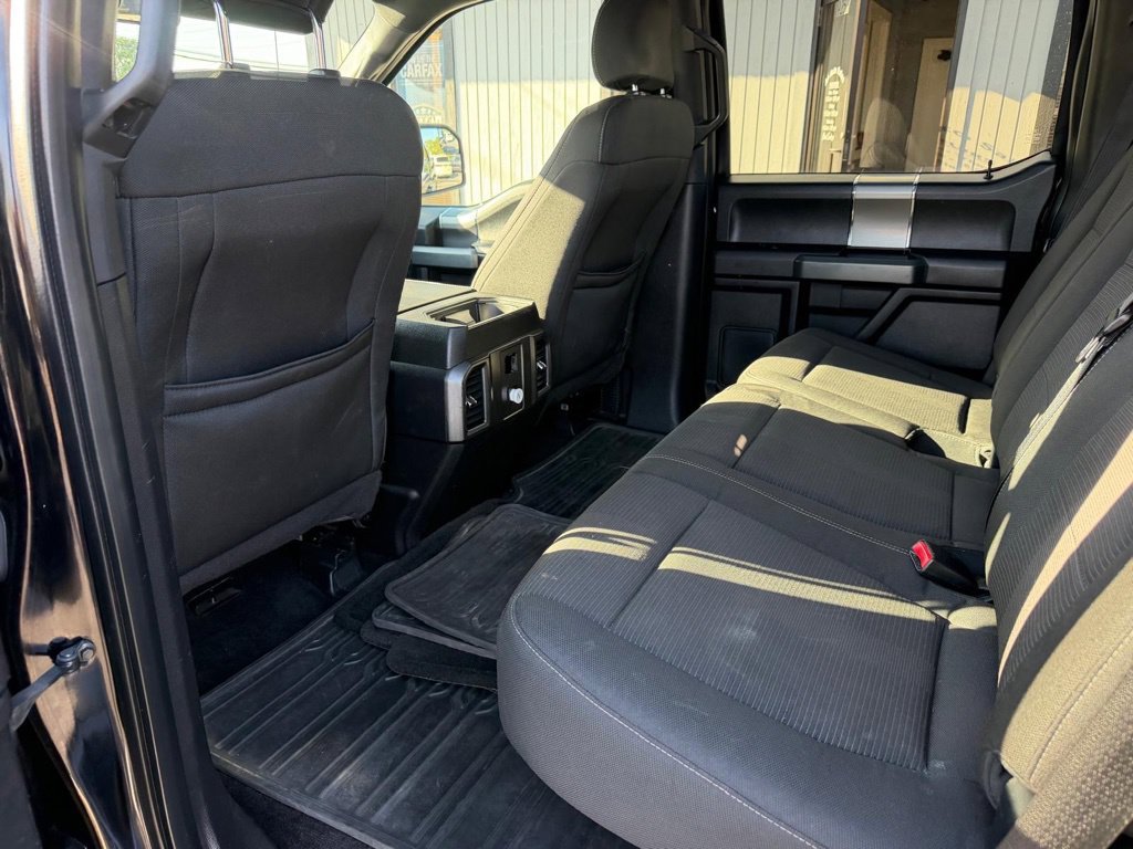 Used 2016 Ford F150 XLT w/ Equipment Group 302A Luxury AWD/4WD image 19