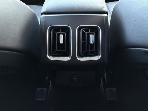New 2025 Kia Sorento S AWD/4WD image 14