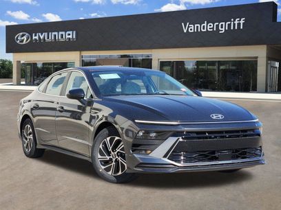 New 2026 Hyundai Sonata Blue