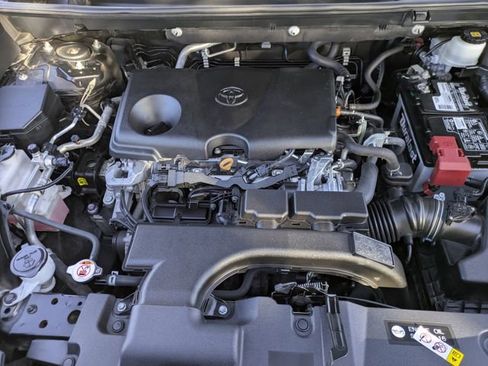 Used 2021 Toyota RAV4 XLE Premium image 36