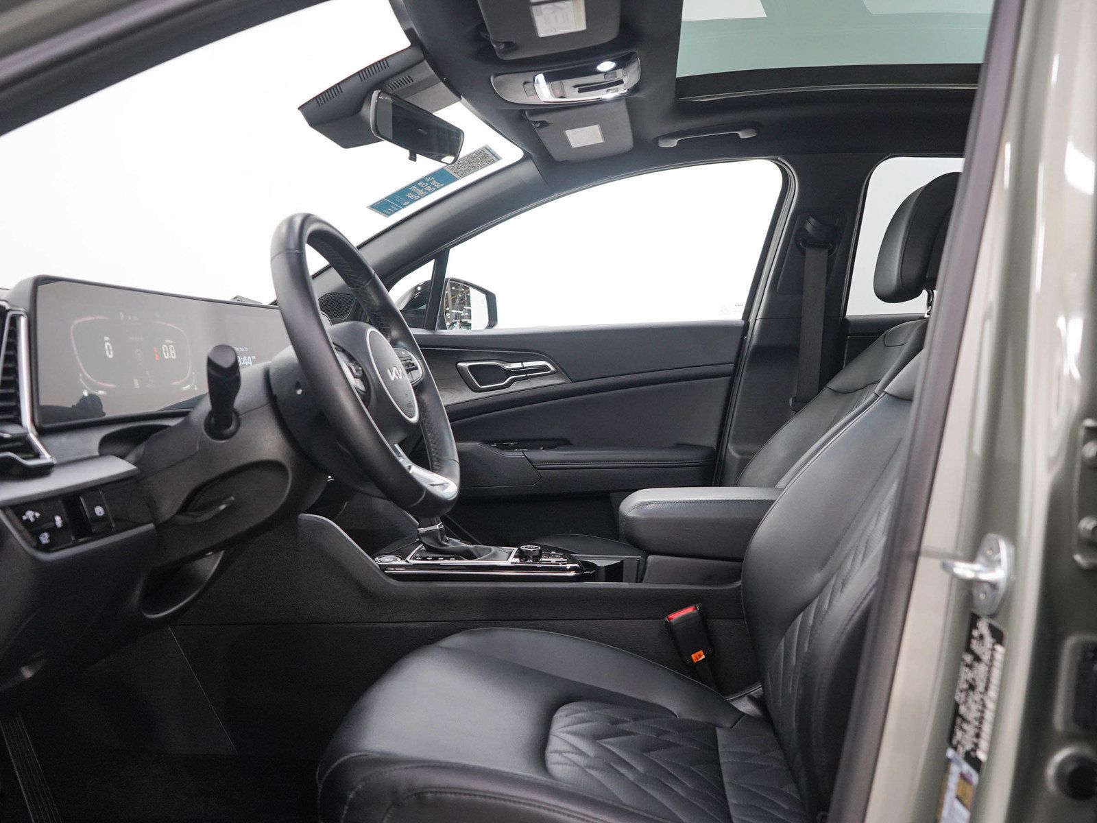 Used 2023 Kia Sportage X-Line w/ X-Line Premium Package AWD/4WD image 22