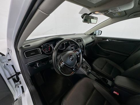 Used 2016 Volkswagen Jetta SEL FWD image 9