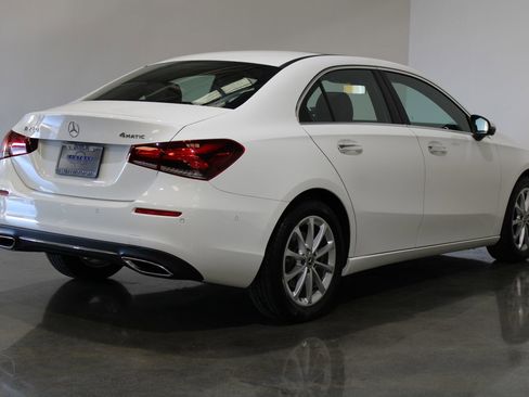 Used 2022 Mercedes-Benz A 220 4MATIC image 10