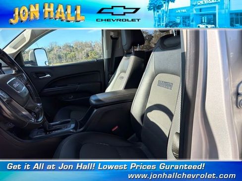 Used 2017 GMC Canyon SLE w/ All Terrain Package image 21
