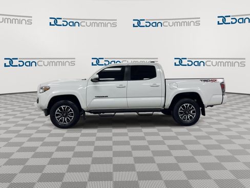 Used 2023 Toyota Tacoma TRD Sport AWD/4WD image 5