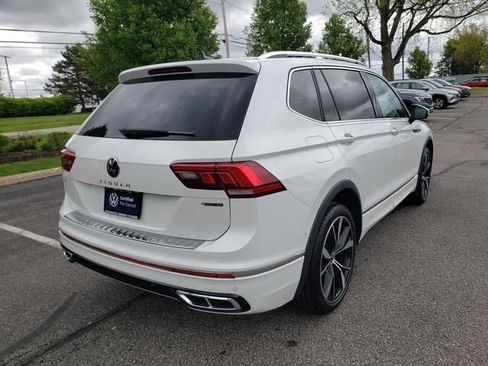 Used 2024 Volkswagen Tiguan SEL R-Line AWD/4WD image 6
